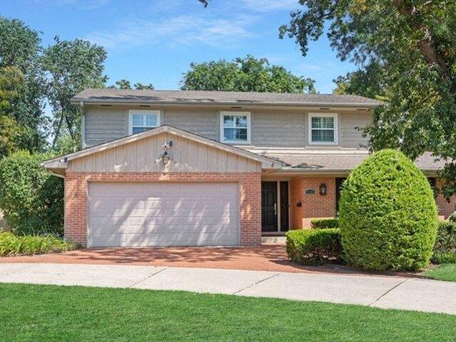 House for sale in Deerfield, Illinois