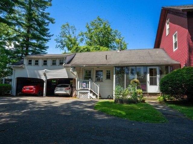 House for sale in Deerfield, Massachusetts