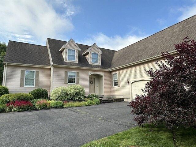House for sale in Deerfield, Massachusetts