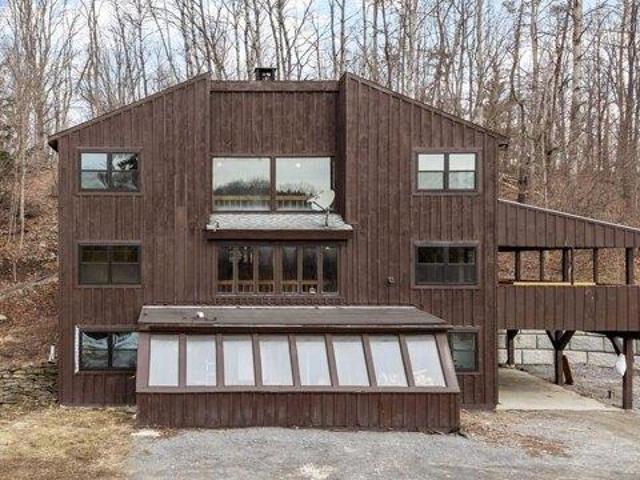 House for sale in New York