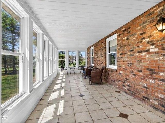 House for sale in New York