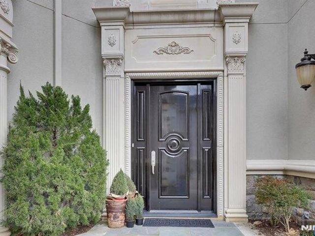 House for sale in Demarest, New Jersey