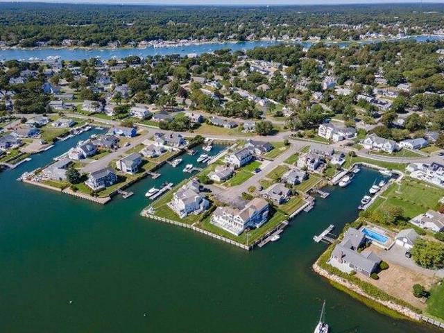 House for sale in West Dennis, Dennis
