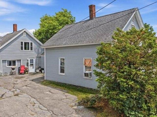 House for sale in New Hampshire