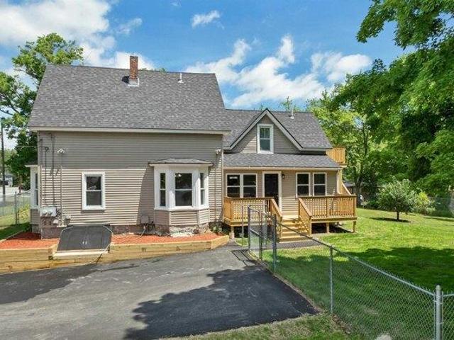 House for sale in New Hampshire