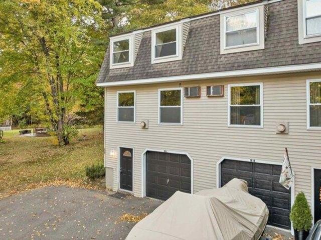 House for sale in Derry, Rockingham County