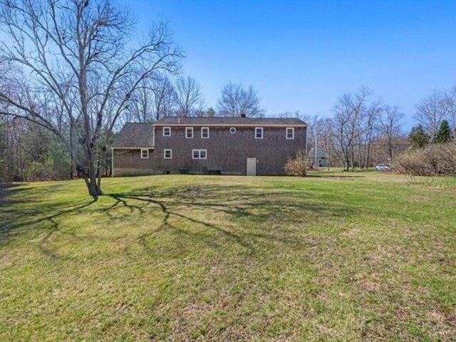 House for sale in Dighton