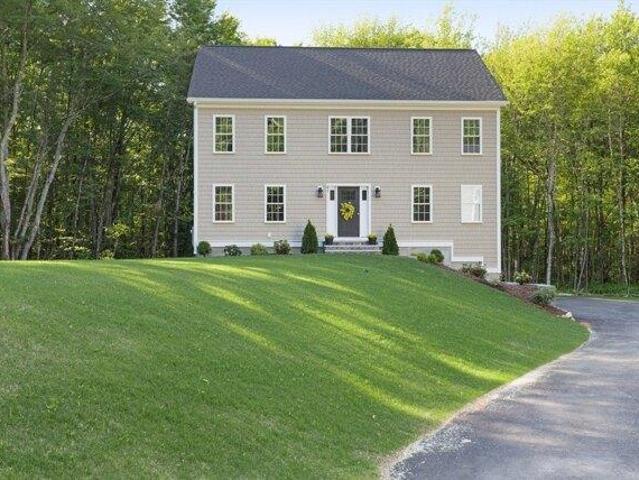 House for sale in Douglas, Massachusetts