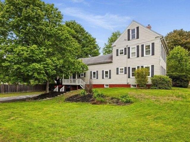 House for sale in New Hampshire