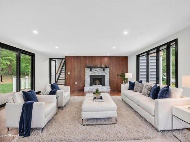 House for sale in Dracut, Massachusetts