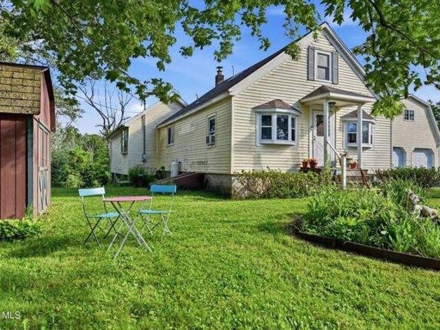 House for sale in New York
