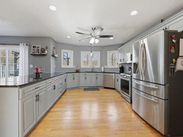 House for sale in Dudley, Massachusetts