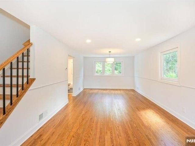 House for sale in Dumont, New Jersey