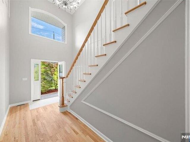 House for sale in Dumont, New Jersey