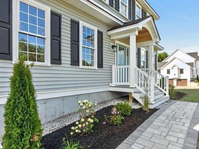 House for sale in Dunstable, Massachusetts