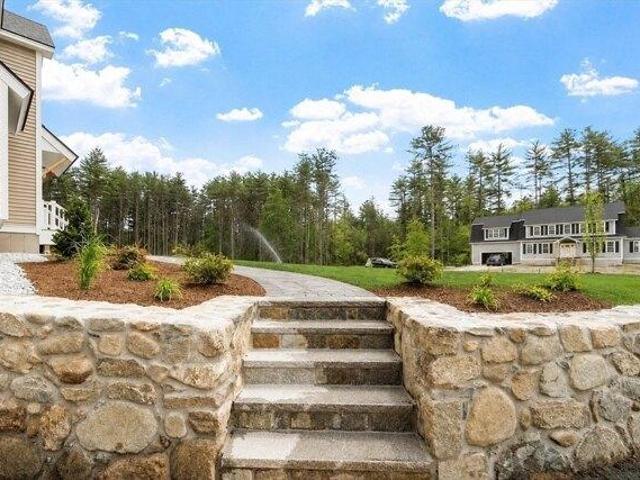 House for sale in Dunstable, Massachusetts