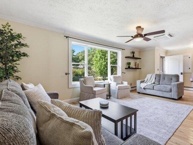 House for sale in Durham, Maine