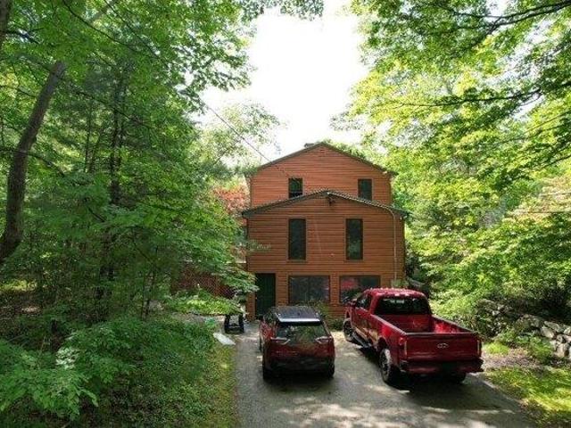 House for sale in New Hampshire