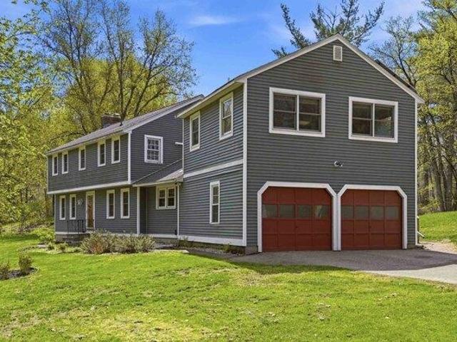 House for sale in New Hampshire