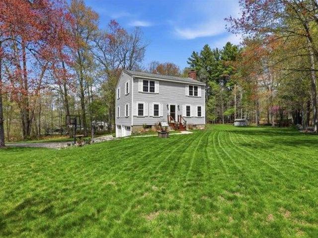 House for sale in New Hampshire