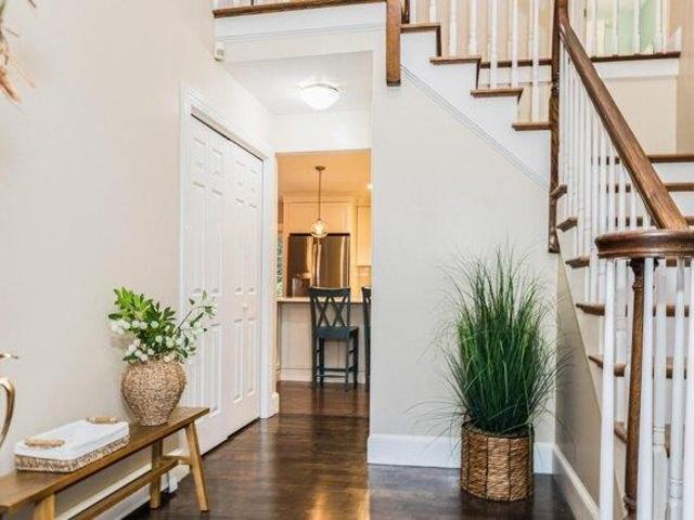 House for sale in Durham, Strafford County