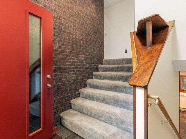 House for sale in Durham, Strafford County