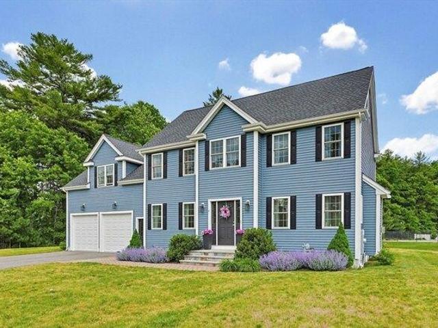 House for sale in East Bridgewater, Massachusetts
