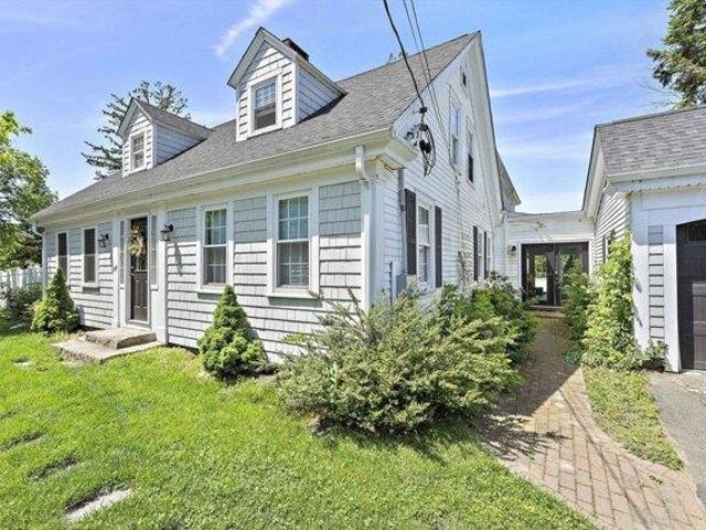 House for sale in East Bridgewater, Massachusetts