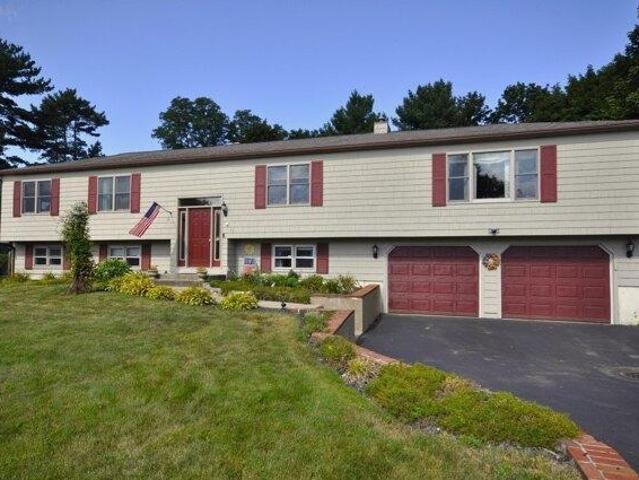 House for sale in Beaver, East Bridgewater