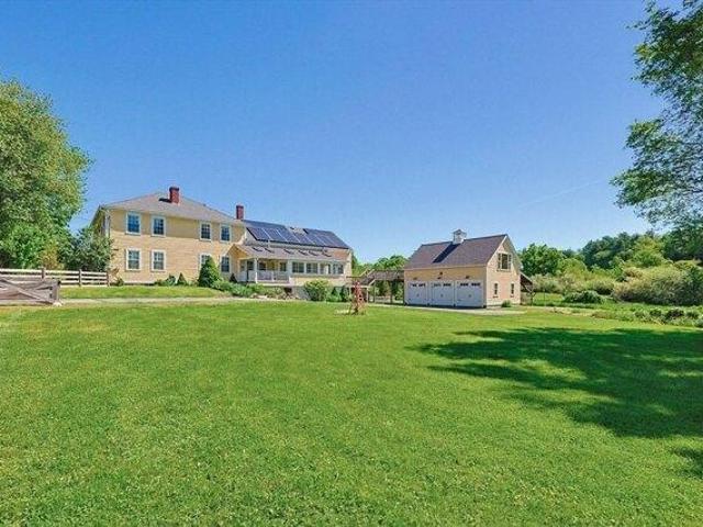 House for sale in East Brookfield, Massachusetts