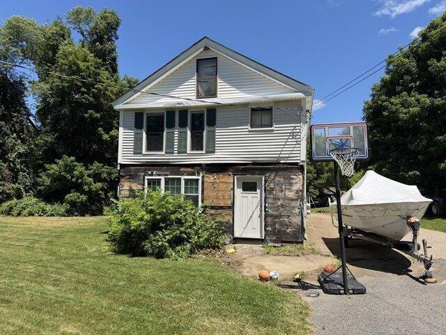 House for sale in East Brookfield, Massachusetts