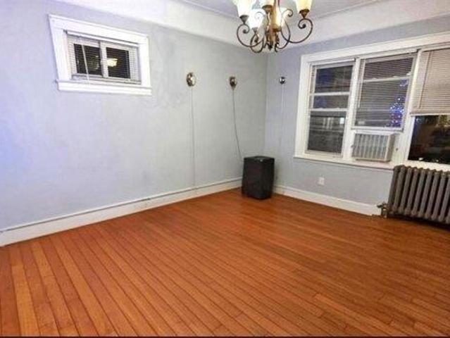 House for sale in Queens, Arverne