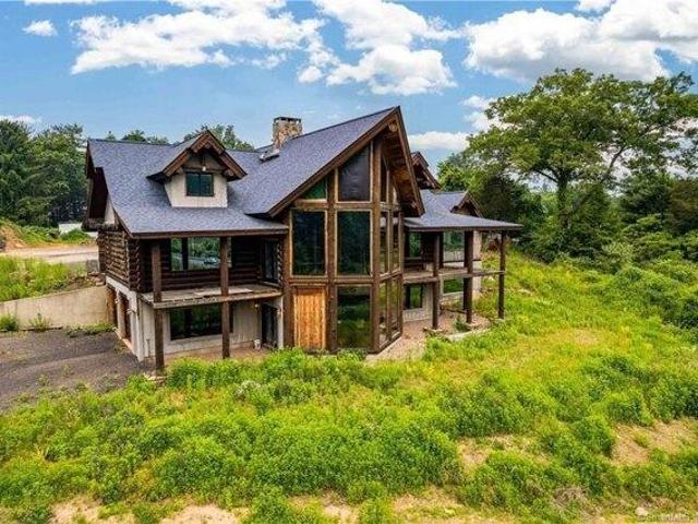 House for sale in East Granby, Connecticut