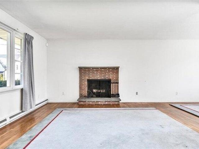 House for sale in East Greenwich, Rhode Island