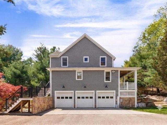 House for sale in East Greenwich, Rhode Island