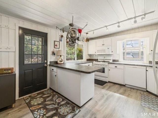 House for sale in East Hampton, Connecticut