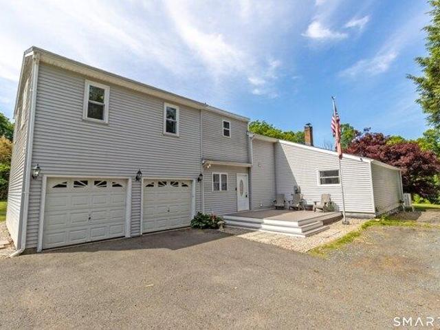 House for sale in East Hampton, Connecticut