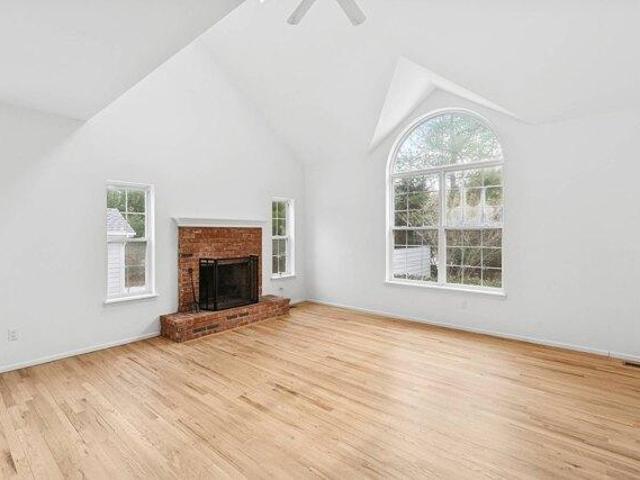 House for sale in Wainscott, New York