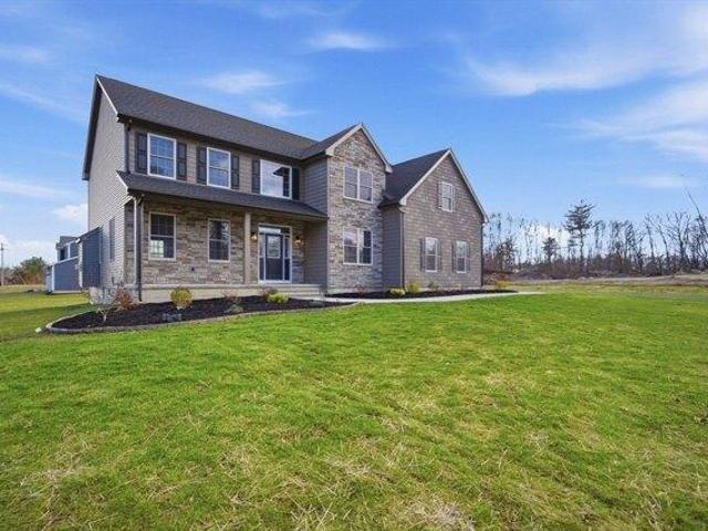 House for sale in Hampden, Massachusetts