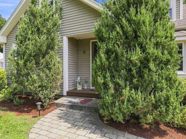 House for sale in Hampden, Massachusetts