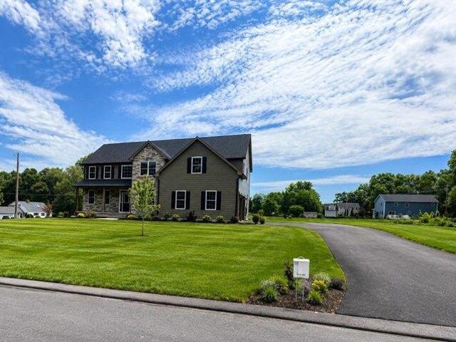 House for sale in Hampden, Massachusetts