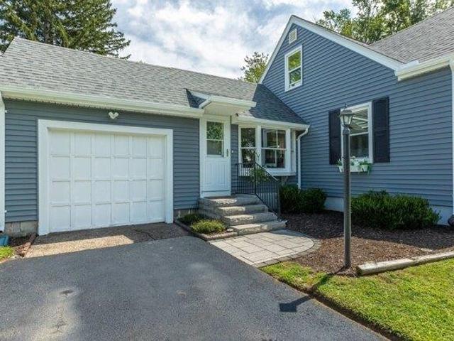 House for sale in Hampden, Massachusetts