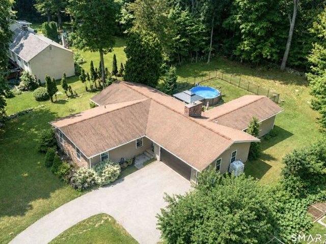 House for sale in East Lyme, Connecticut