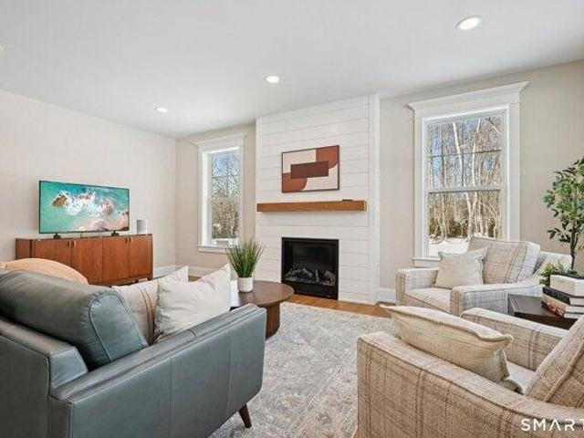 House for sale in East Lyme, Connecticut