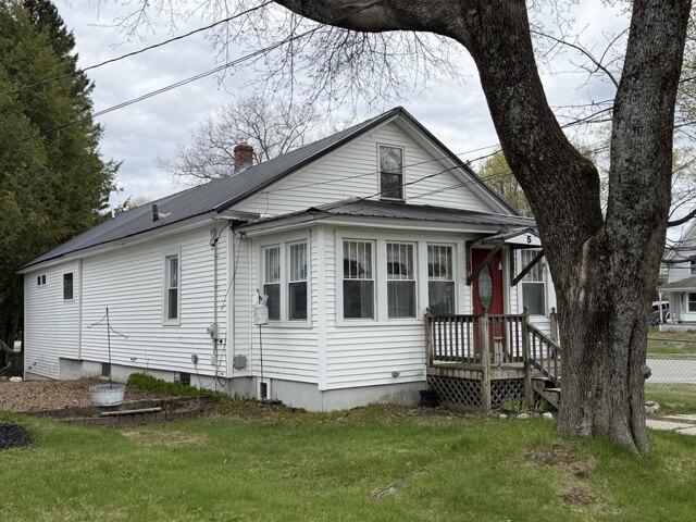 House for sale in East Millinocket, Maine