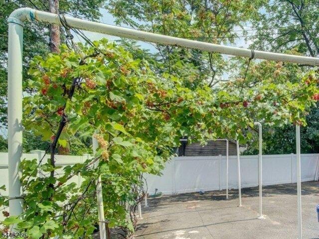House for sale in East Orange, Essex County