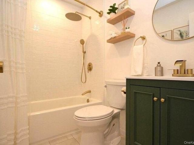 House for sale in Centereach, New York