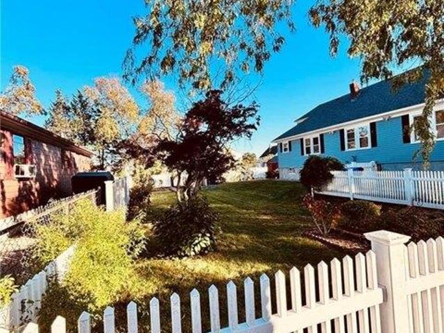 House for sale in East Providence, Providence County