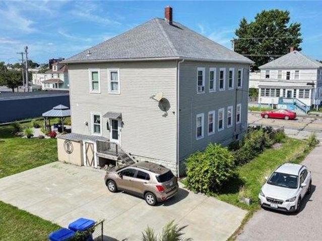 House for sale in Ingrams Corner, East Providence