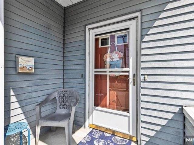 House for sale in East Rutherford, New Jersey